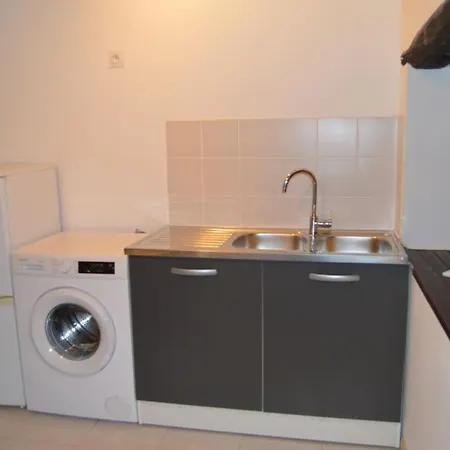 Semesterbostad Enclos De La Rive 15 Pers Avec Piscine Chauffee