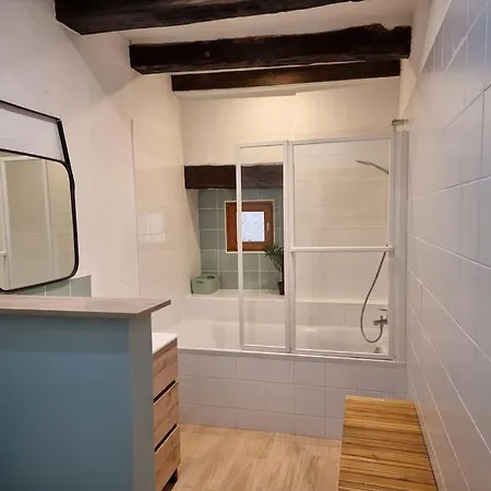 Enclos De La Rive 15 Pers Piscine Chauffee Climatisees