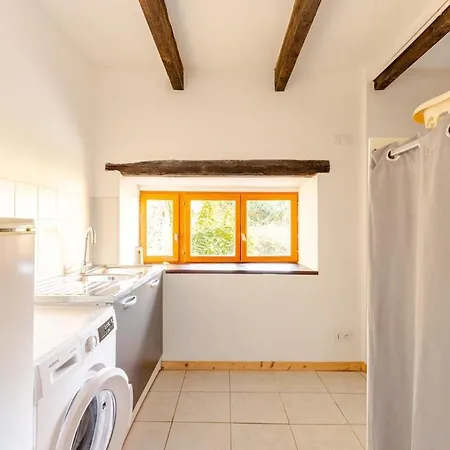 Semesterbostad Enclos De La Rive 15 Pers Piscine Chauffee Climatisees