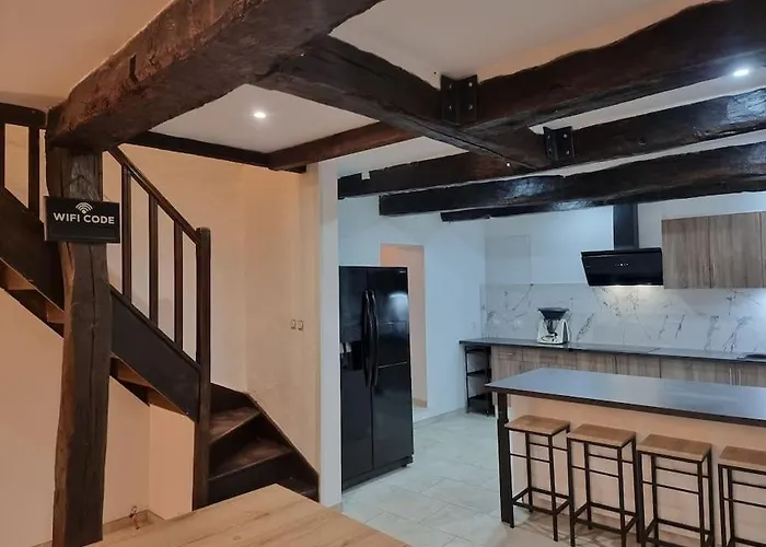 Enclos De La Rive 15 Pers Avec Piscine Chauffee *