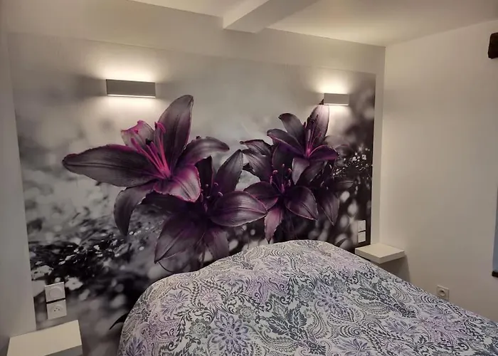 Enclos De La Rive 15 Pers Avec Piscine Chauffée Сasa de vacaciones